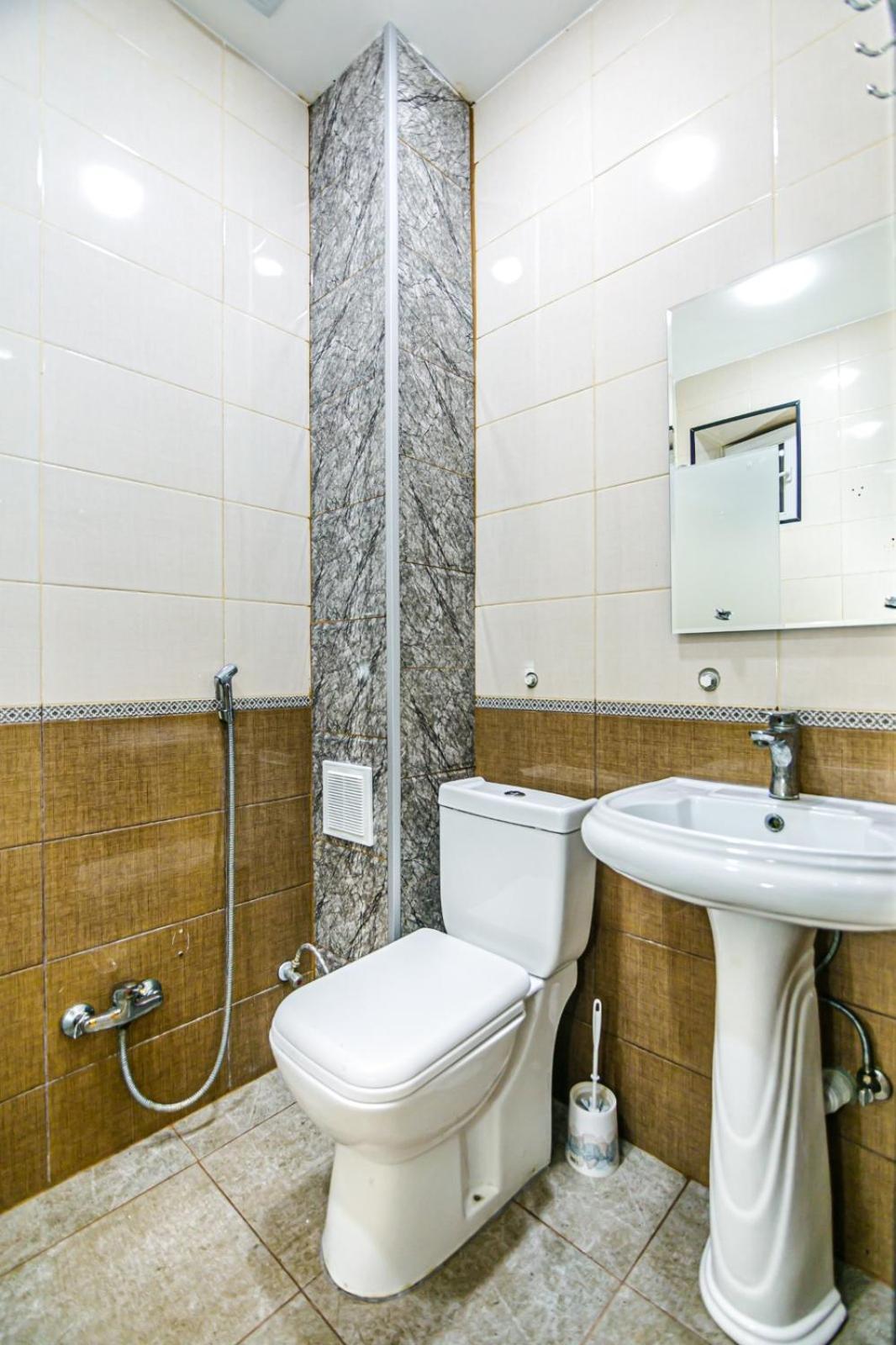 M Estate. 2 Room Home In Targovu Баку Экстерьер фото